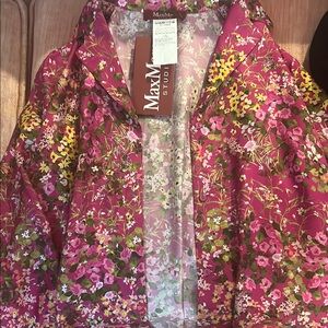 Floral Women's button up tunic. Max Mara